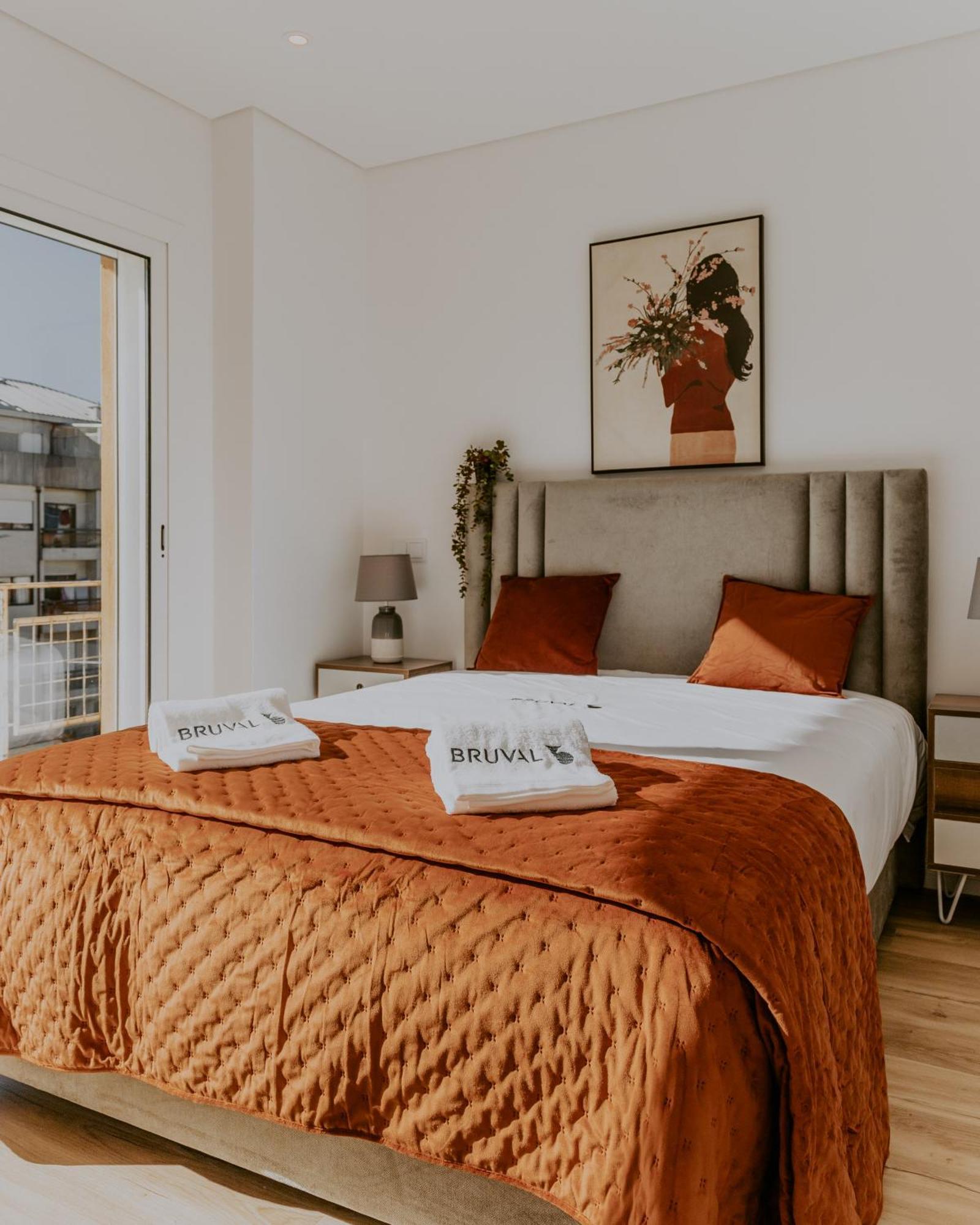 Bruval Premium Apartments - Gaia 빌라노바데가이아 외부 사진